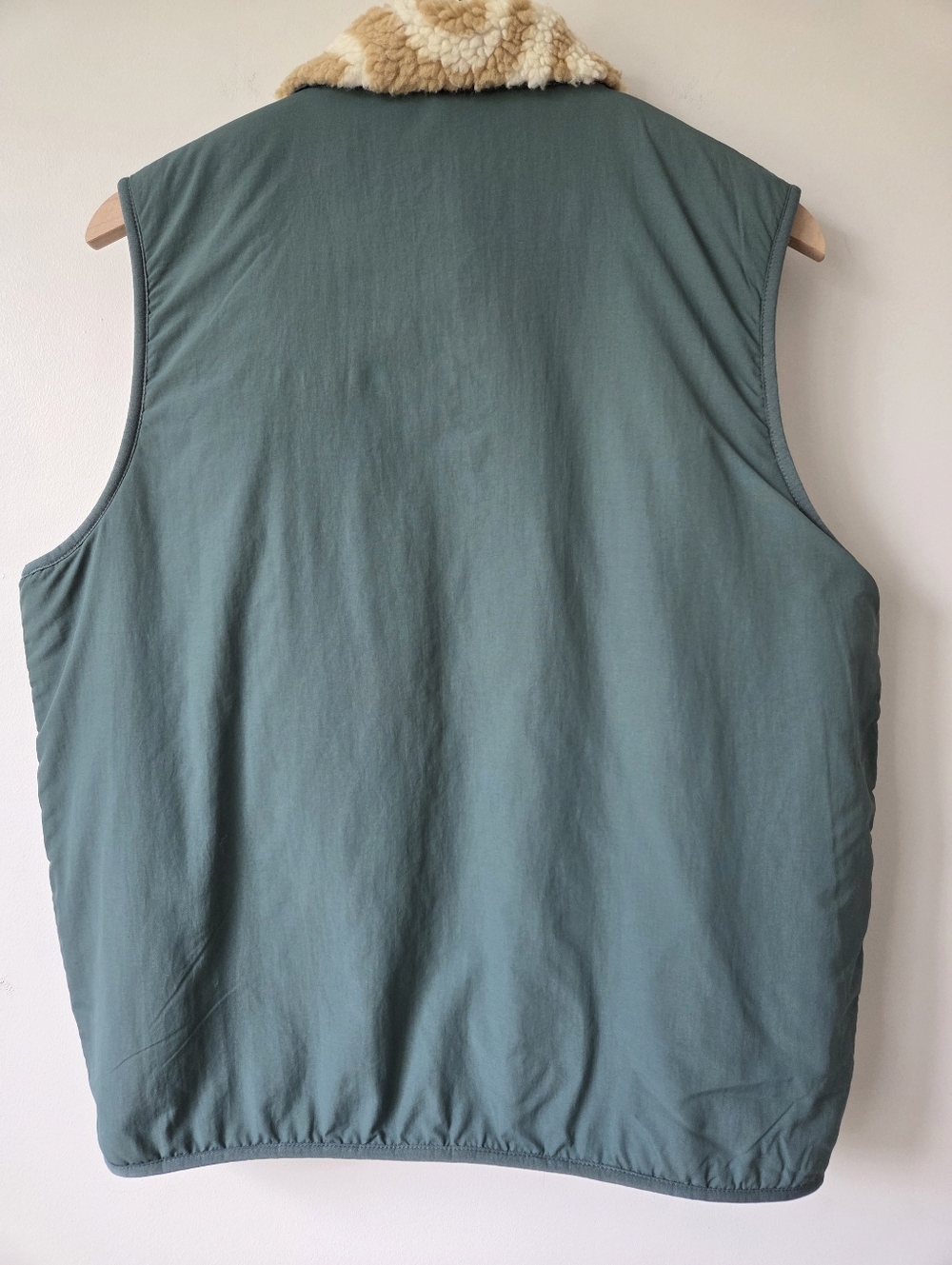Parks Project Yellowstone Geyser Reversible Vest Unisex Size Medium - Picture 4 of 9